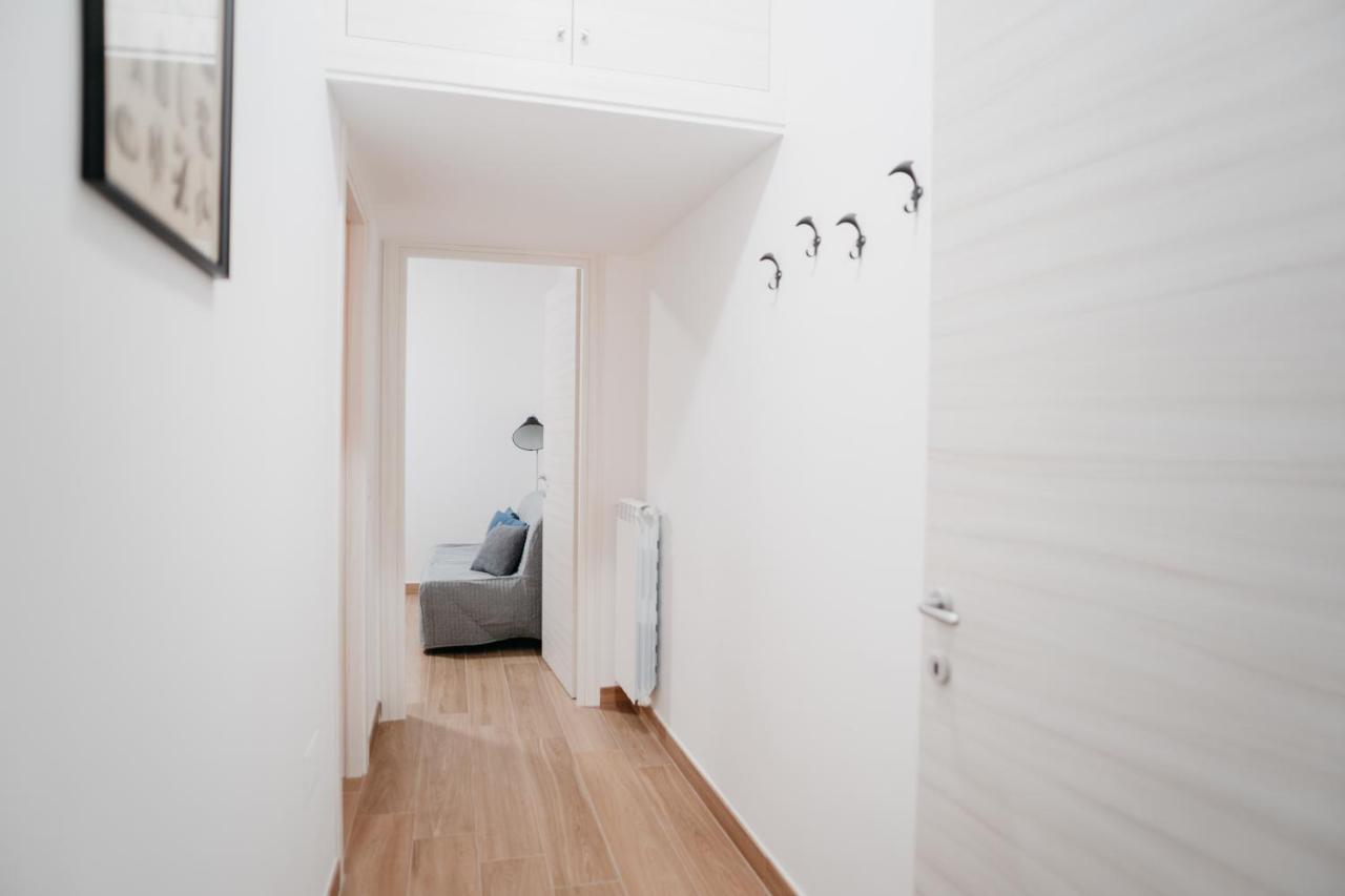 Апартаменти Brombeis Fantastica By Casa Napoletana - Town Center Неаполь Екстер'єр фото
