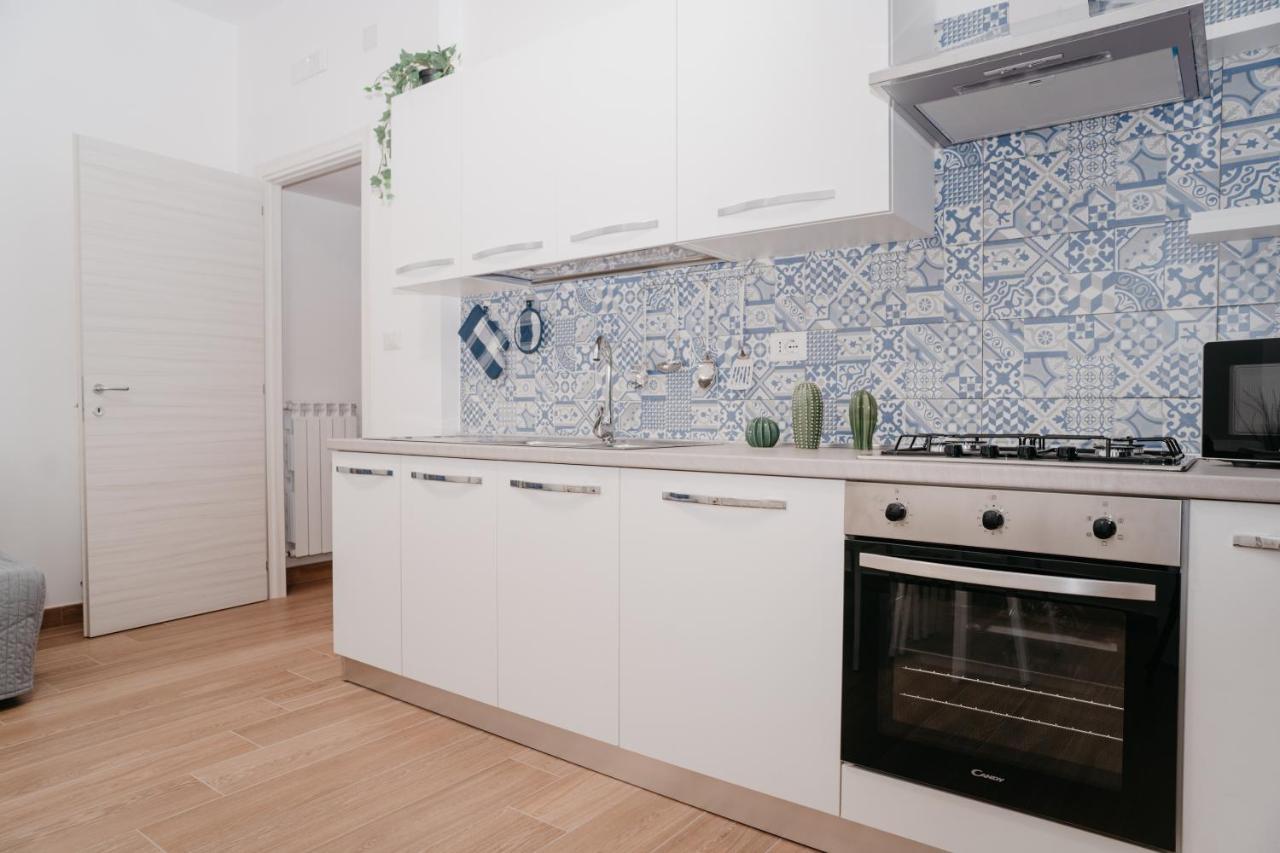 Апартаменти Brombeis Fantastica By Casa Napoletana - Town Center Неаполь Екстер'єр фото